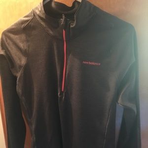 New Balance women’s XL pullover
